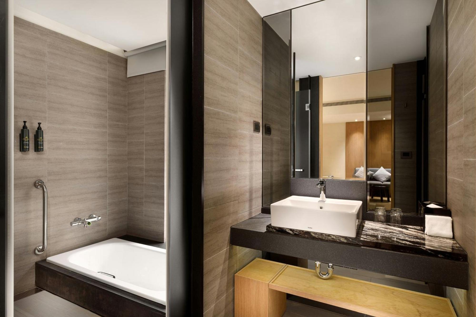 Aloft Taipei Zhongshan Экстерьер фото